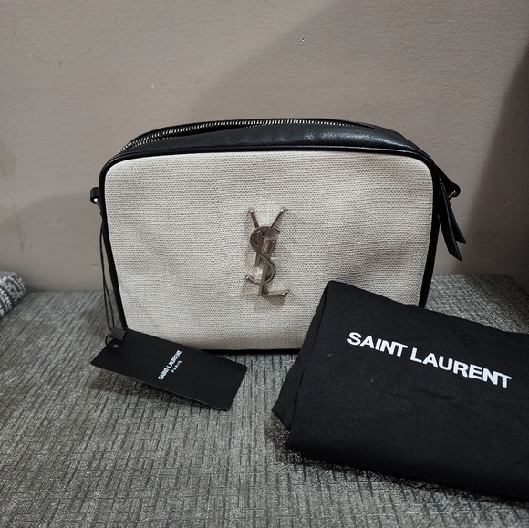 ❌️SOLD❌️ YSL Lou Camera Bag - Picture 9 of 9
